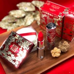 GIVENCHY 纪梵希 香吻诱惑唇膏(#325 Rouge Fetiche) 3.4g 春节限量 幸运四叶草